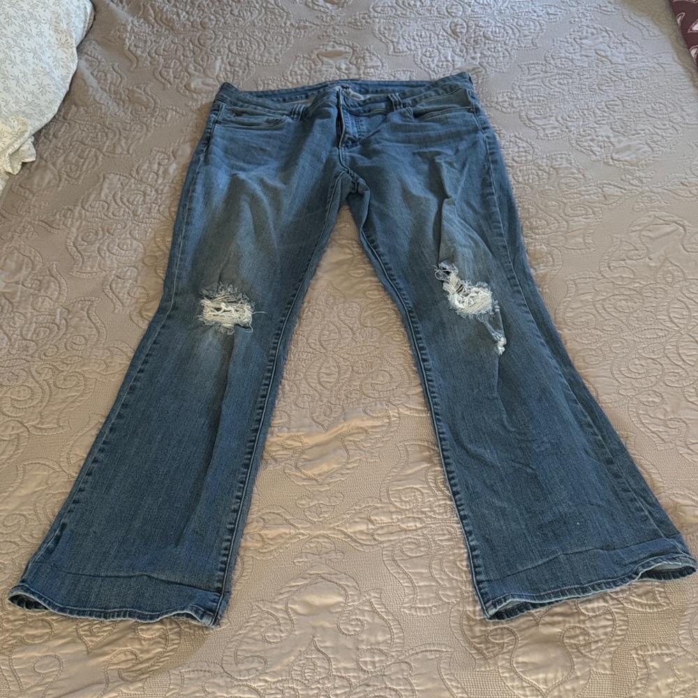 Kut from the Kloth Distressed Flare Jeans in Blue